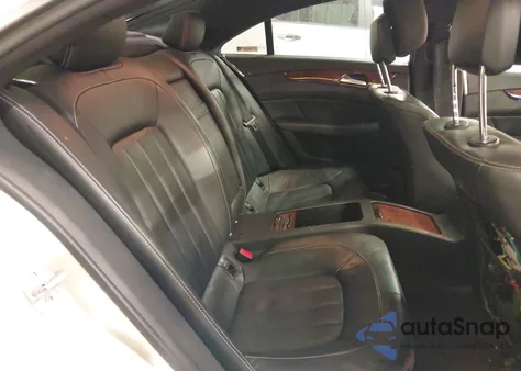 2014 Mercedes-Benz Cls 550 4Matic z USA, uszkodzony, nr VIN WDDLJ9BB8EA120116